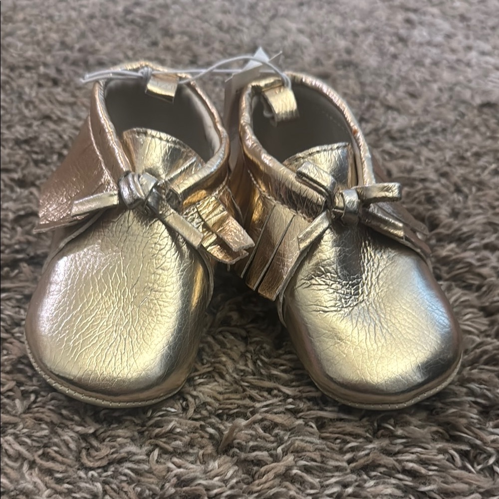 Gold Baby Girl Moccasins Old Navy NwT
